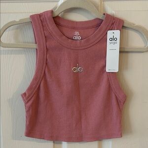 ALO Yoga Mauve Ribbed Sleeveless Top